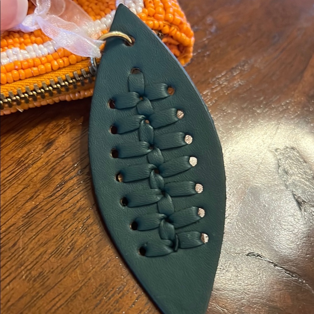 Orange Beaded Wallet 🍊 - Picture 4 of 6